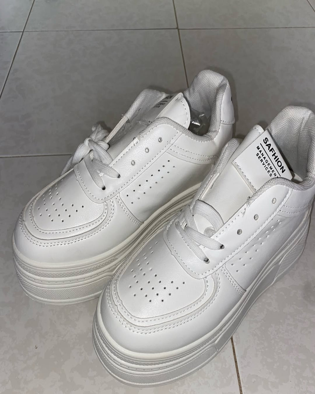 Classic White Elevated Kicks